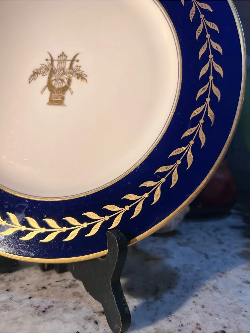 Cobalt Blue and Gold Laurel Dinner Plate, no chips or cracks